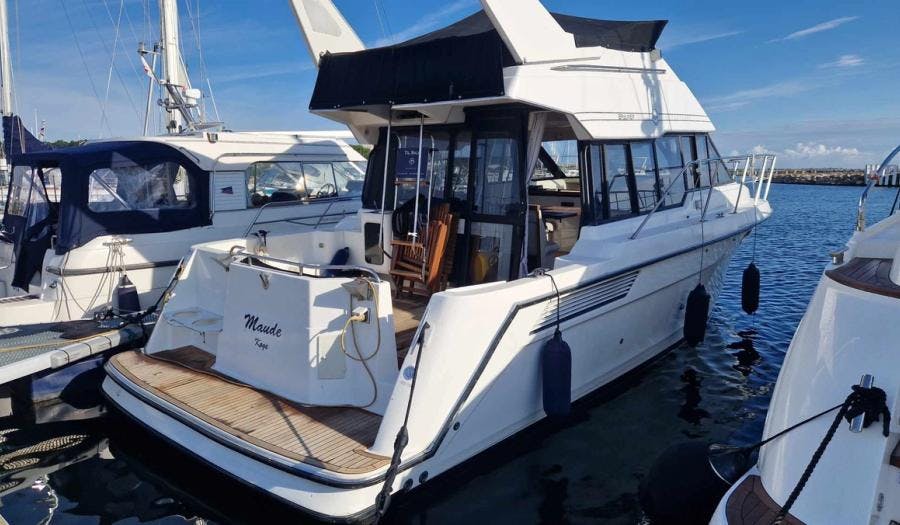 Bayliner 3688 Flybridge