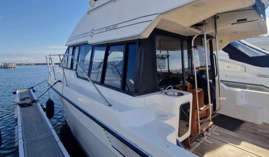 Bayliner 3688 Flybridge